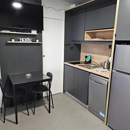 Innova Travelvir - Mobhome Dijana Campingplatz Pakoštane